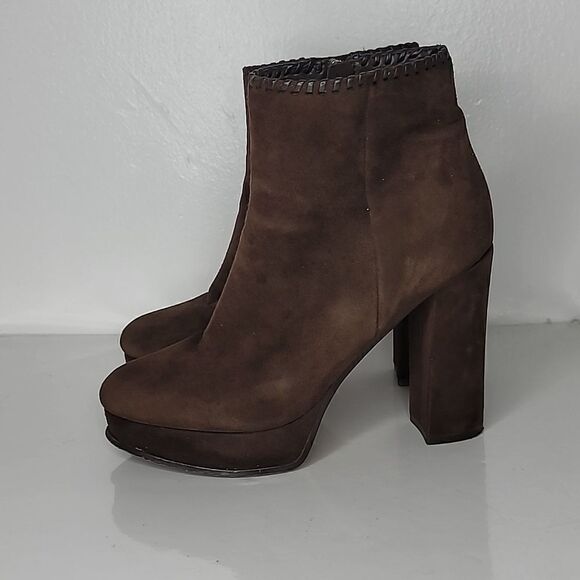 Marc Fisher Natasia Brown Suede Platform Boots. - Picture 1 of 13
